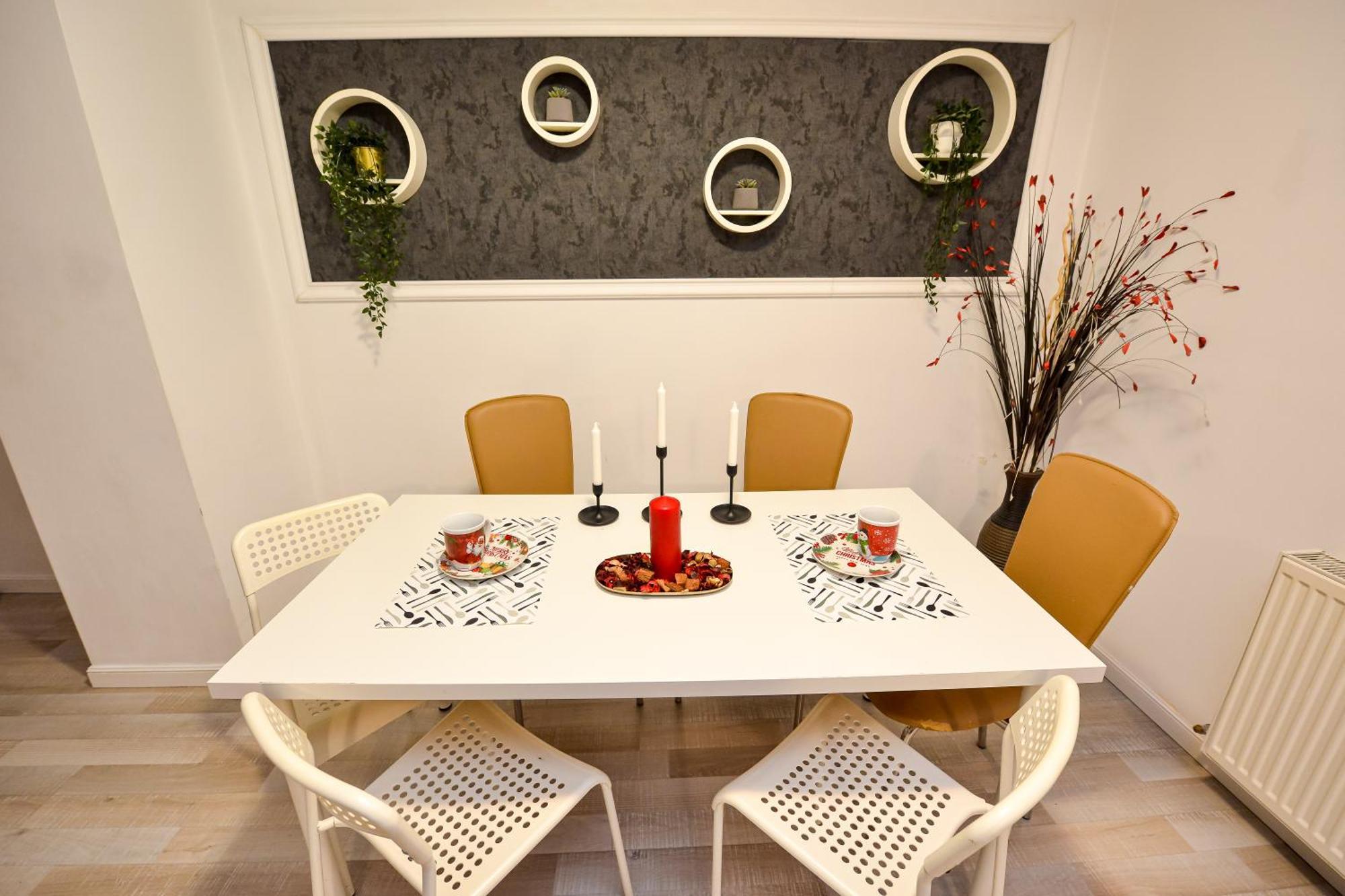 Ben Yehuda - Shabbat Friendly Apartments Bukarest Exteriör bild